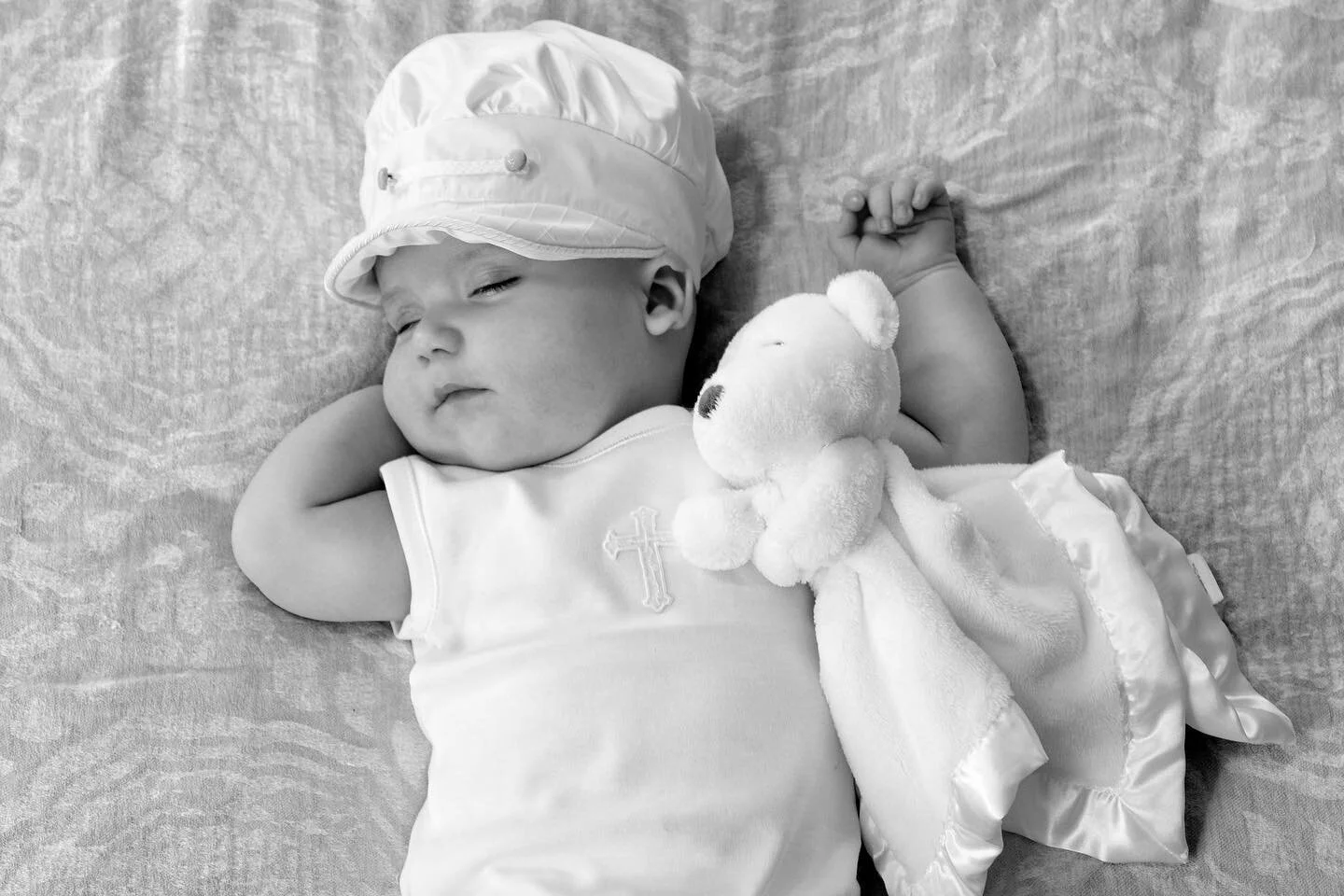 Congratulations to Dean Marko Buric on his christening last weekend. Best wishes for this new step in your journey of faith little man.💙 

#specialmoments #christening #baptism #photoshoot