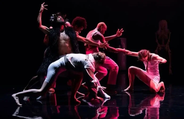 It&rsquo;s been a busy few weeks at Lost Dog HQ, but today is one of those brilliant and rare days where we have two shows performing on the same day! 

Ruination returns to the stage at @les_salins_martigues and Juliet &amp; Romeo is in Vancouver at