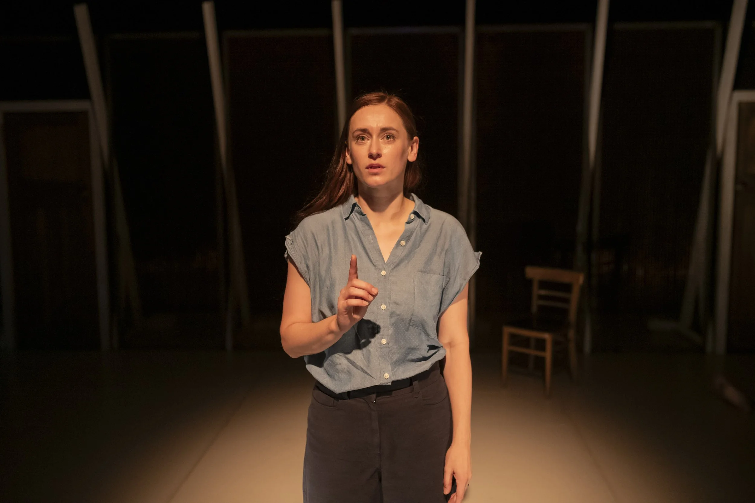 JULIET AND ROMEO_LOST DOG_JERWOOD DANCEHOUSE IPSWICH_PB-59 small.jpg