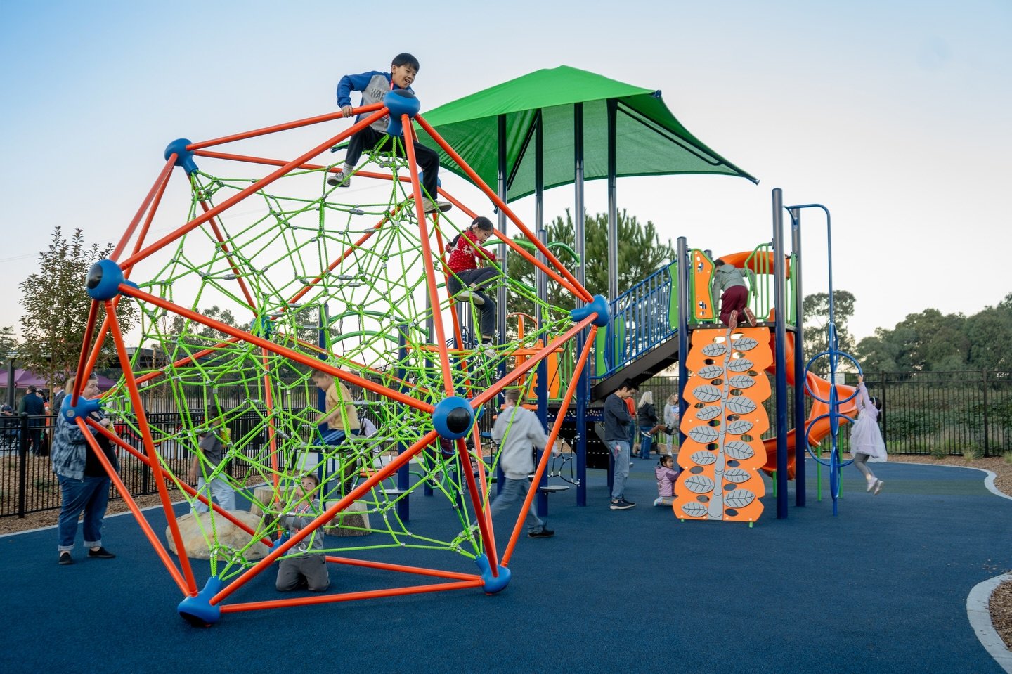 ☀️ Millbrae&rsquo;s Bayside Manor Park is celebrating its first major renovation in 25 years! The refreshed park now features a modern playground with dedicated 2-5 and 5-12 play areas with equipment from our partners at Burke and Berliner, upgraded 