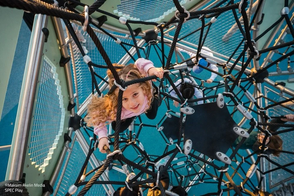 The playground at Pier 97 is a place where children and families can play in ways that make them feel connected, confident, and joyful. It encourages kids to be independent, curious, brave, and compassionate as they explore risk, failure and mastery.