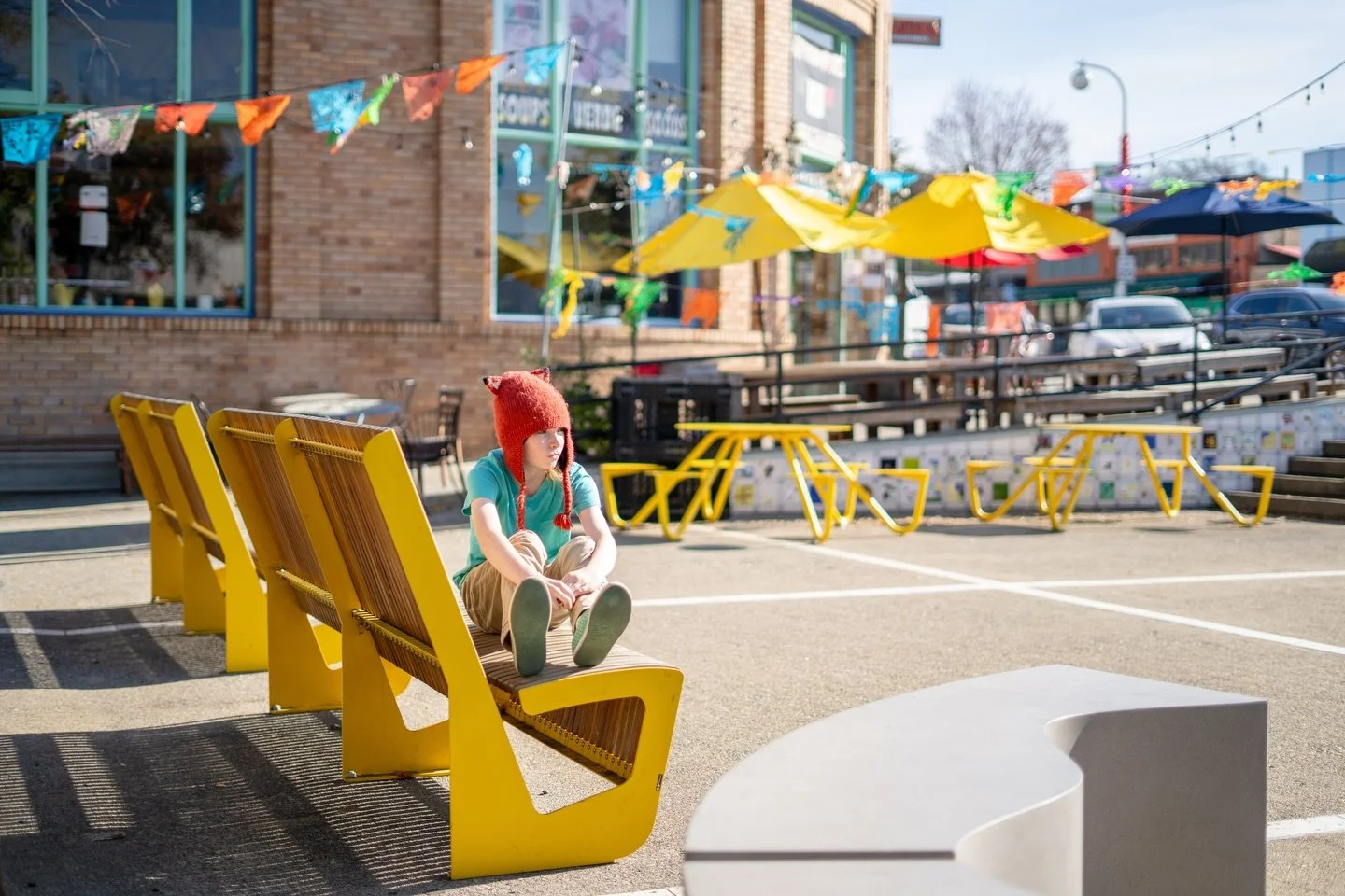 Solano&ndash;Peralta Park was reimagined by Groundworks Office and has become a welcoming place where the neighborhood comes together. Despite its small size, the park hosts holiday celebrations, cultural events, and weekend markets throughout the ye