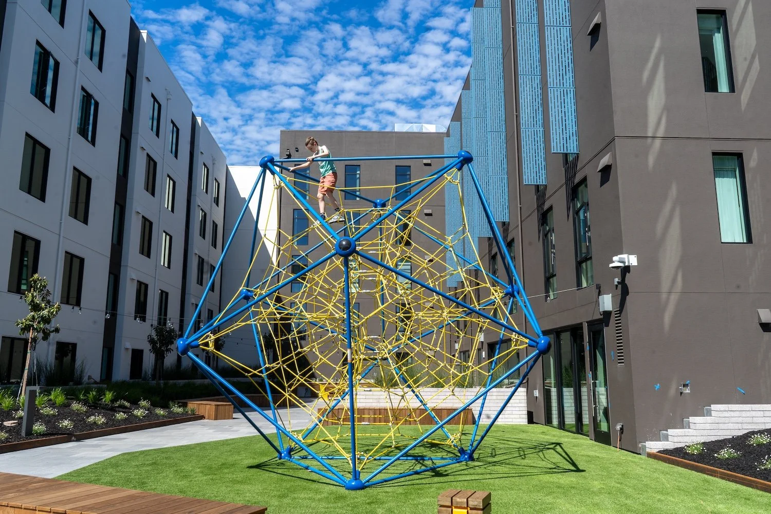 middlefield-junction-spec-play-berliner-playground-fletcher-studio.jpg