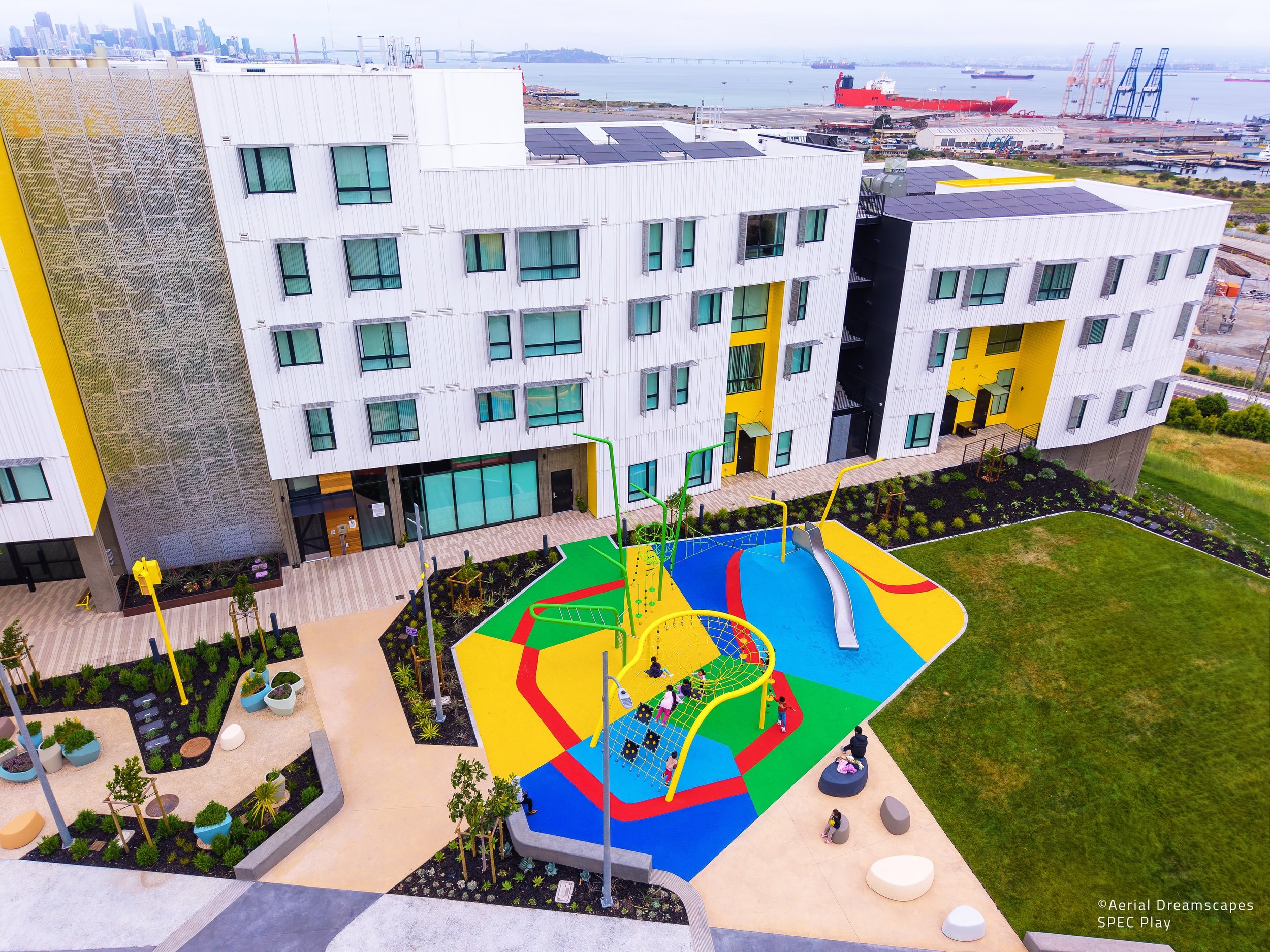 Hunters View Park is open for play!

Once temporary housing for workers at the Hunters Point Naval Shipyard, Hunters View had fallen into severe disrepair by the early 2000s. Today, it has been transformed into a vibrant mixed-income community with n