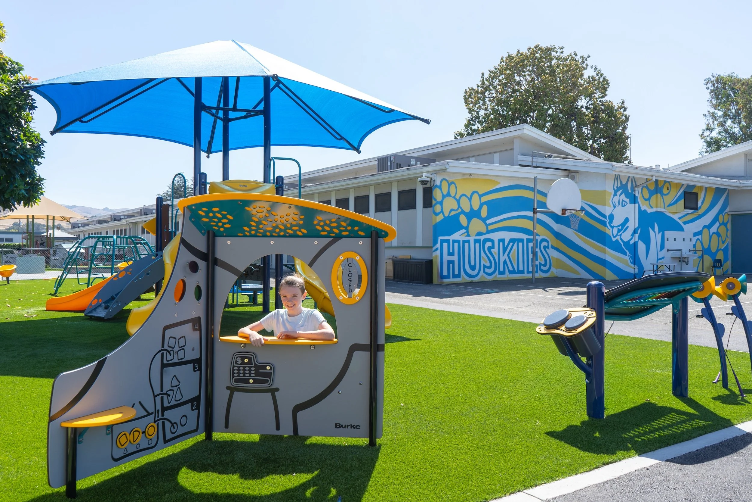 Hillview Crest Elementary 