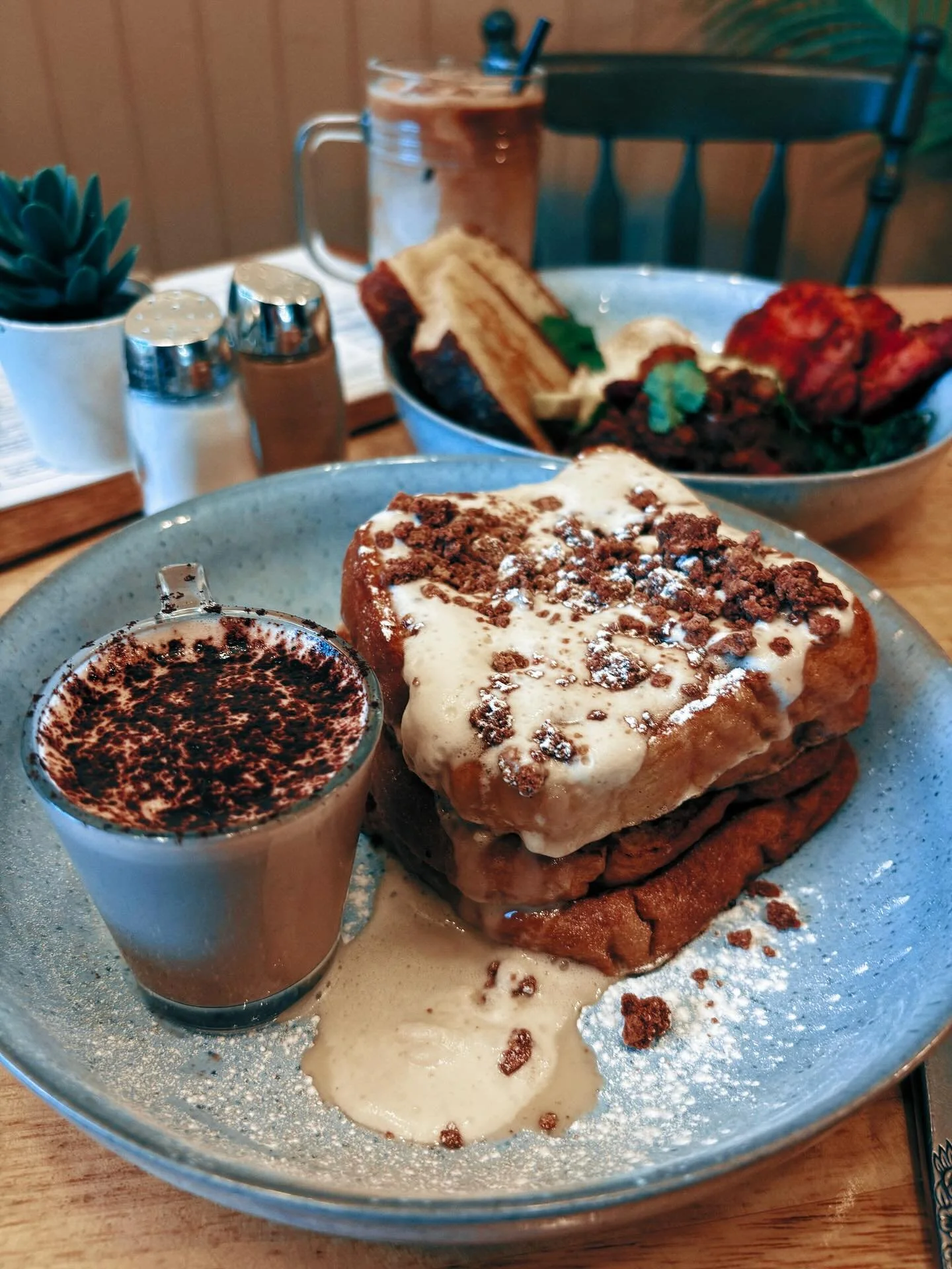 ✨ NEW SPECIALS AT RHUBARB MUSTARD ✨
Our winter warmers have officially landed, and they&rsquo;re seriously delicious&hellip;

🍞 Baileys French Toast 
Brioche French toast stacked with Baileys cream and chocolate crumb, served with its own mini Baile