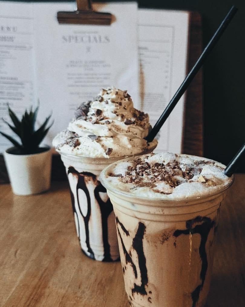 School&rsquo;s out&hellip; and the Mini Eggs are IN 🐣🍫

Bring the little ones (or just your inner child 👀) down to the caf&eacute; this Easter break&hellip;

We&rsquo;re serving up:
🥤 Mini Egg iced lattes (dangerously addictive)
🍦 Mini Egg milks