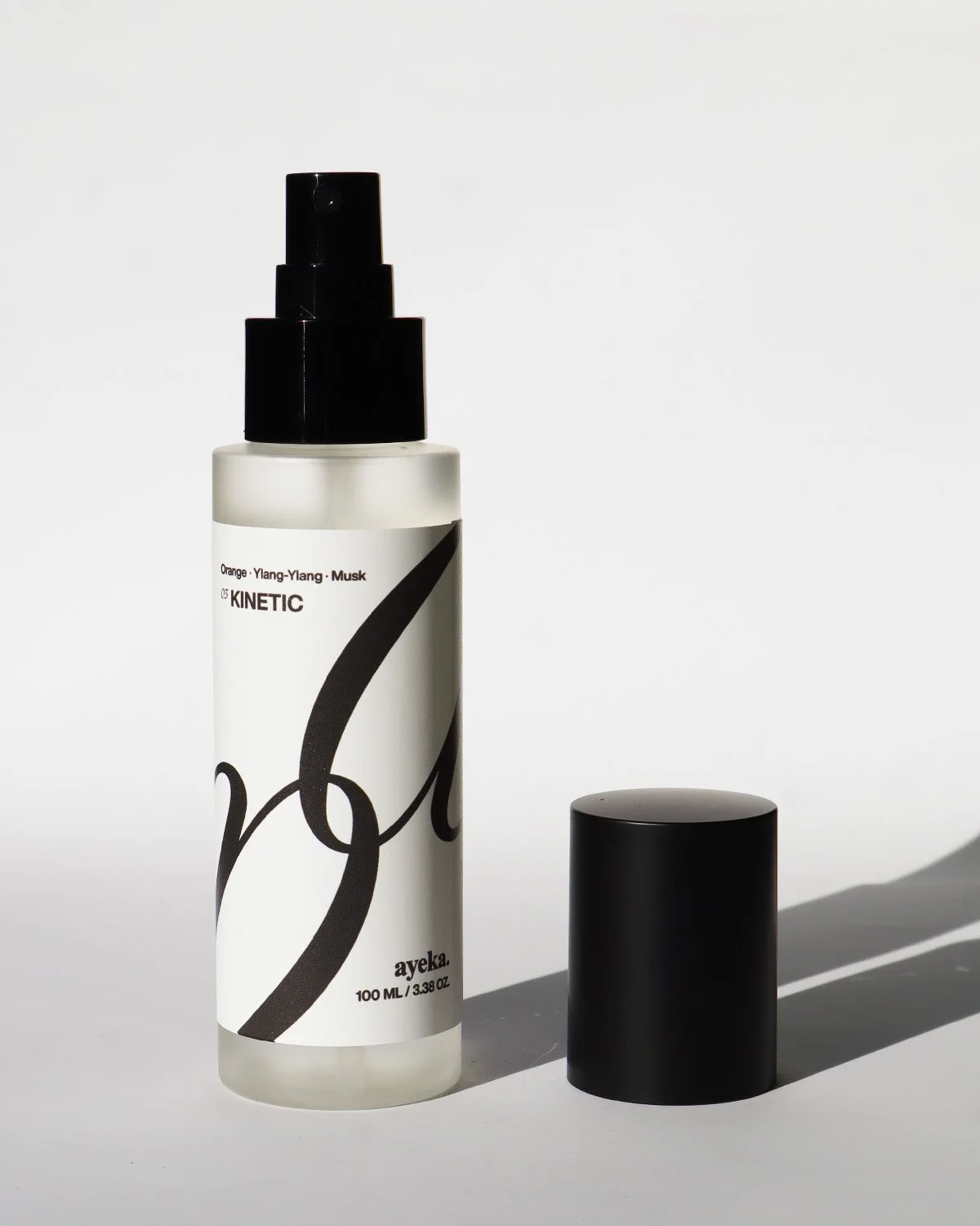 03_KINETIC_FRAGRANCE-MIST_LID.jpg