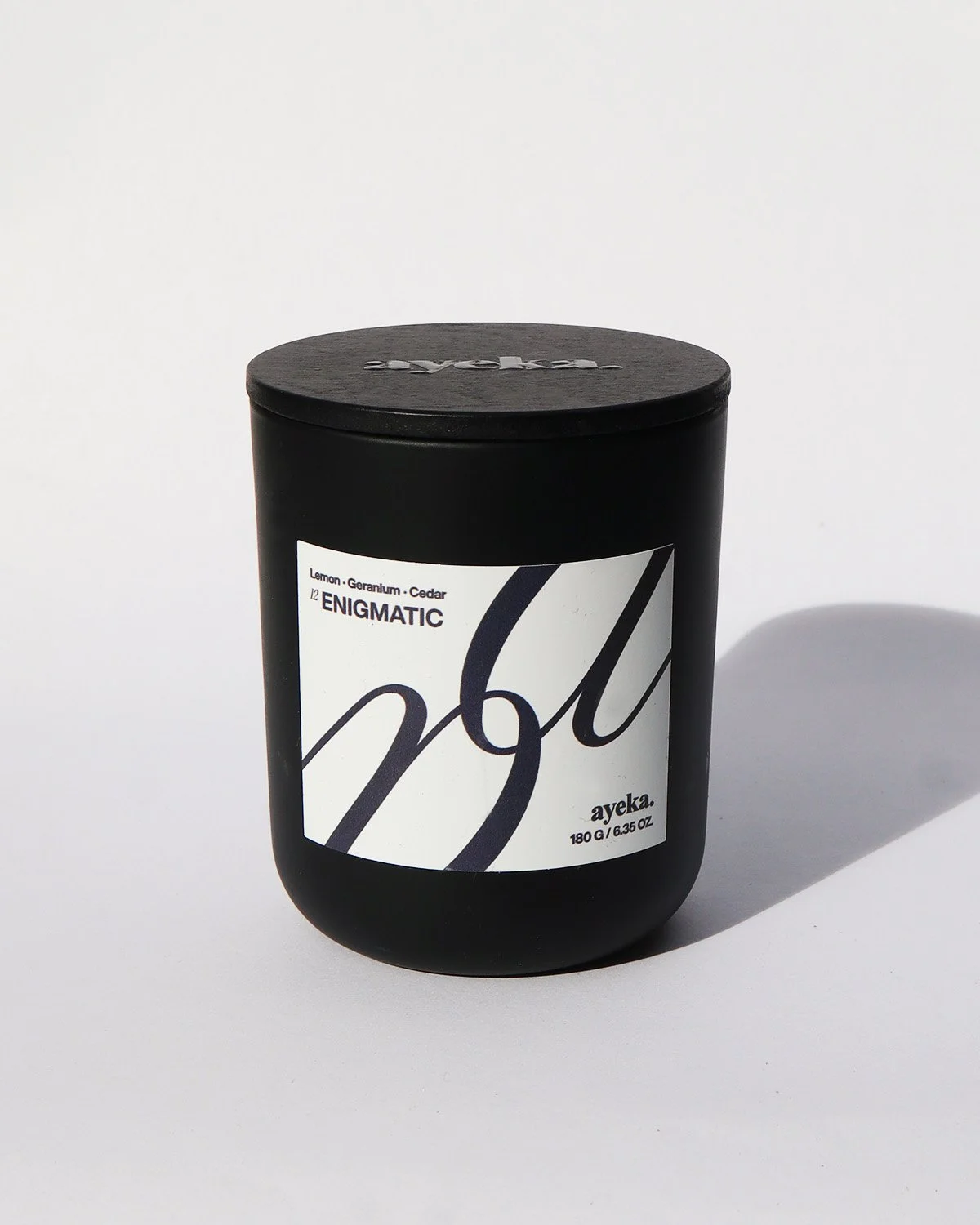 ENIGMATIC_CLASSIC_CANDLE_LID.jpg