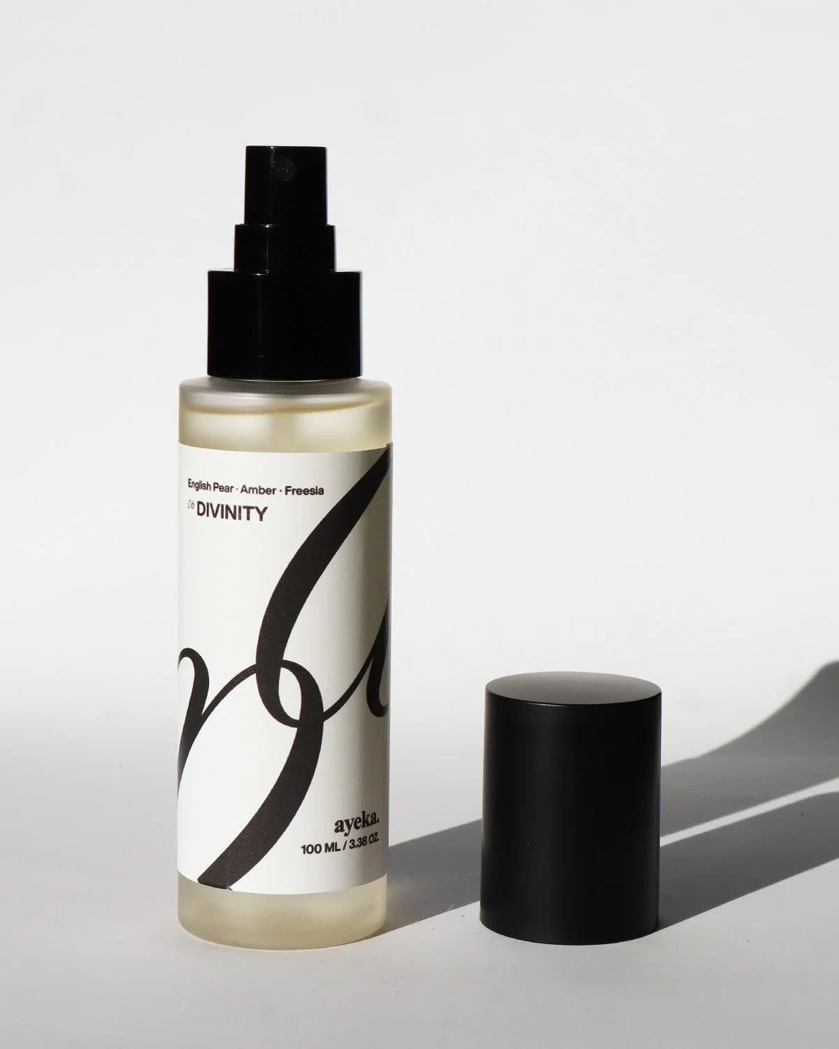 06_DIVINITY_FRAGRANCE-MIST_LID.jpg