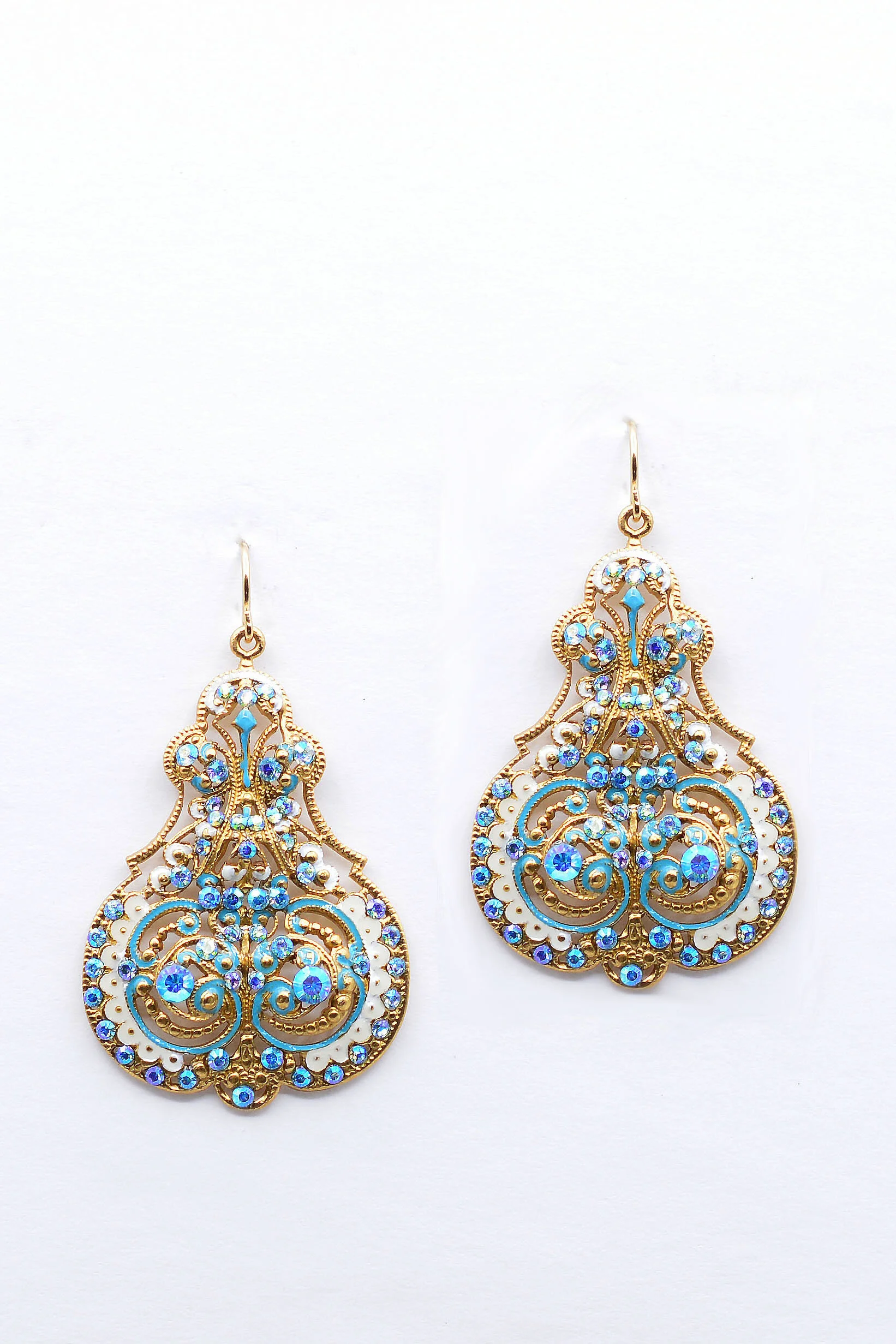 earring-pale-blues-DSC_2782 copy.jpg