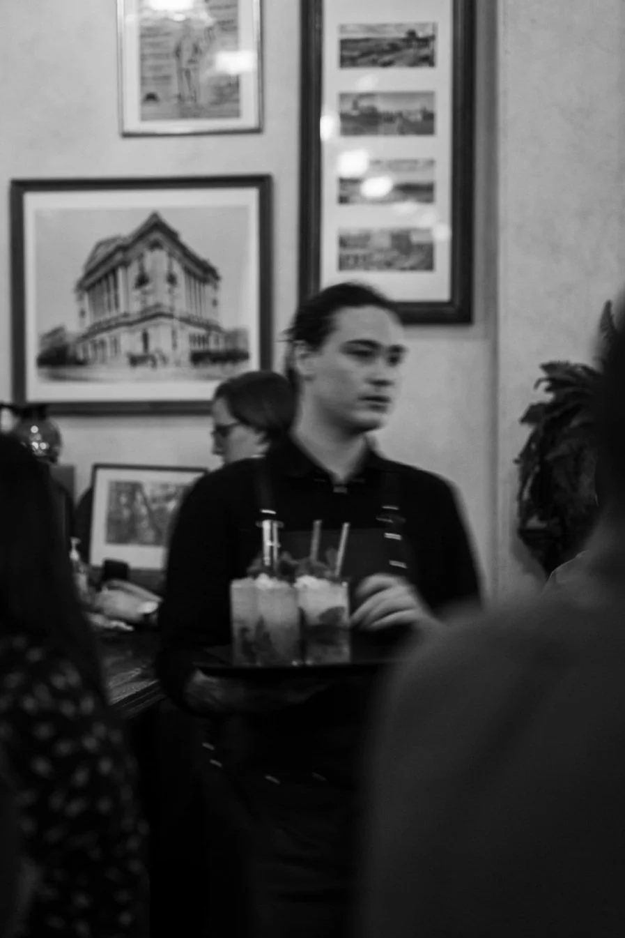 GRESHAM+NIGHT+BW-3.jpg