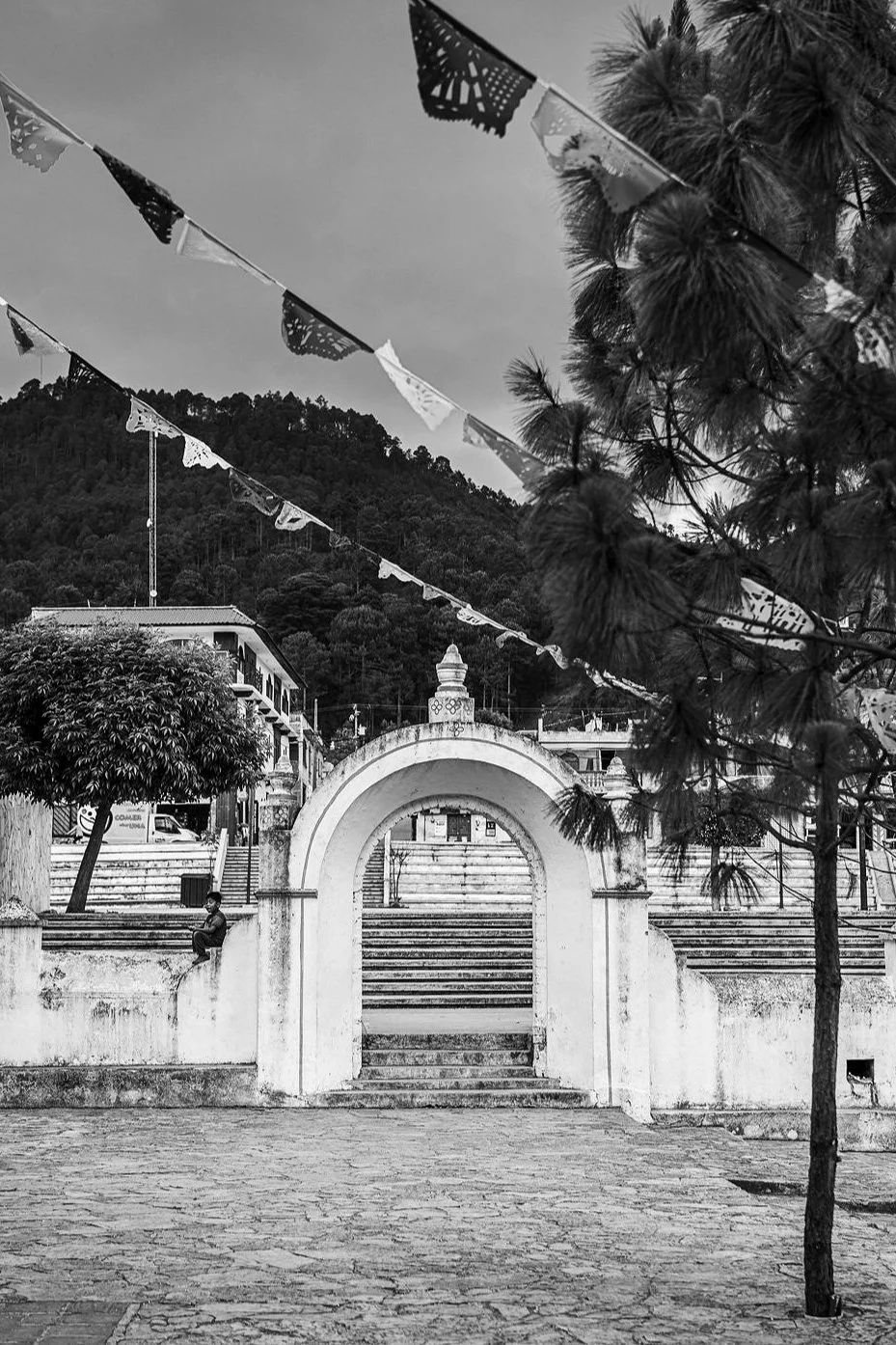 MEXICO+HANDSHAKE+ANNIVERSARY+-+CHIAPAS+23+BW.jpg