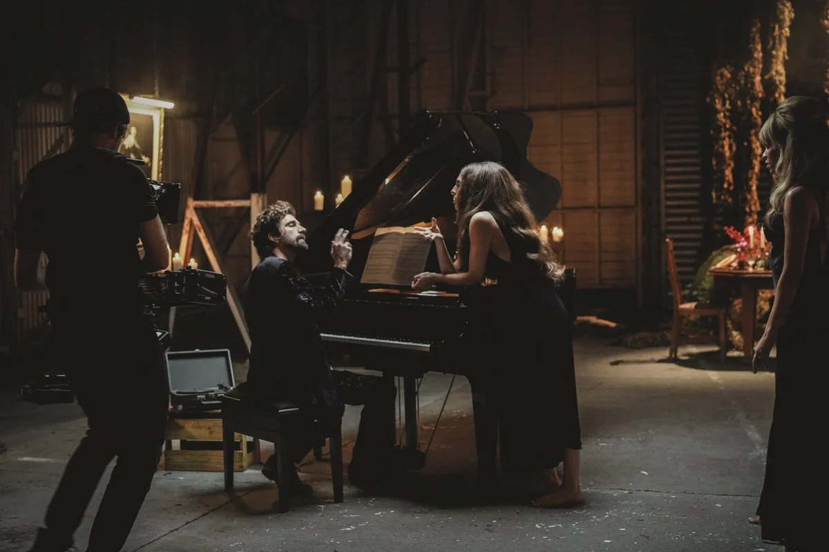 MeOhMy I Can Be French BTS web - 57.jpg