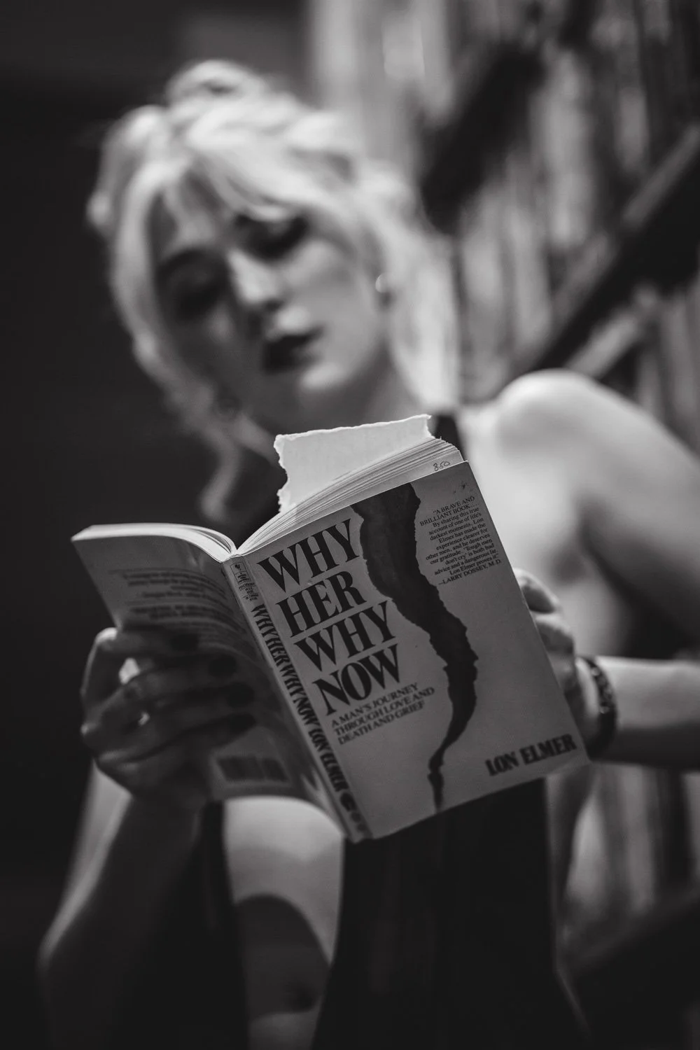 BG 3 - The writer 47 bw.jpg