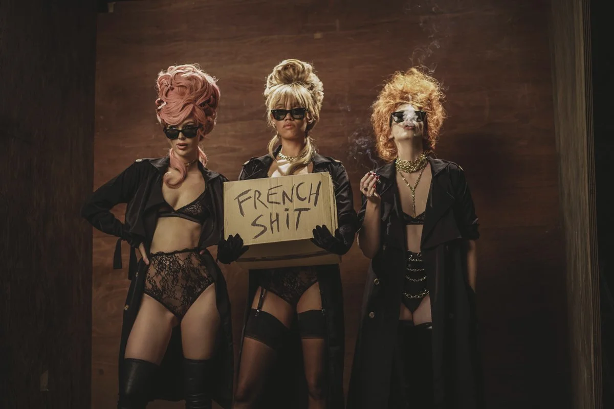 MeOhMy I Can Be French BTS web - 125.jpg