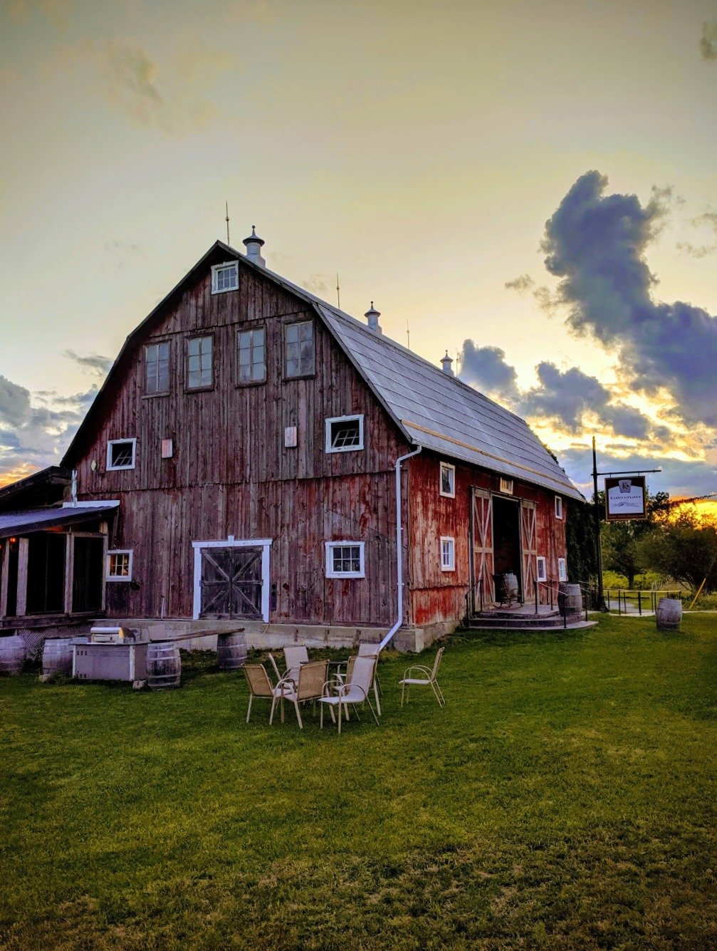 Karlo Barn Sunset 3:4.jpg