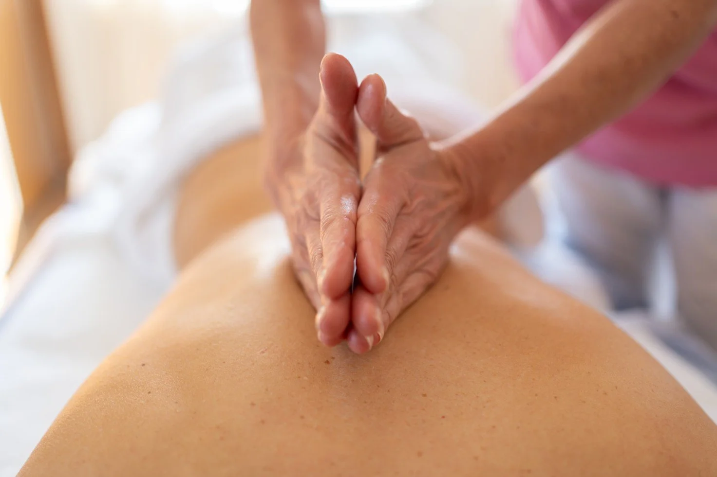Best Frequency for Deep Tissue Massage in Vancouver in 2026