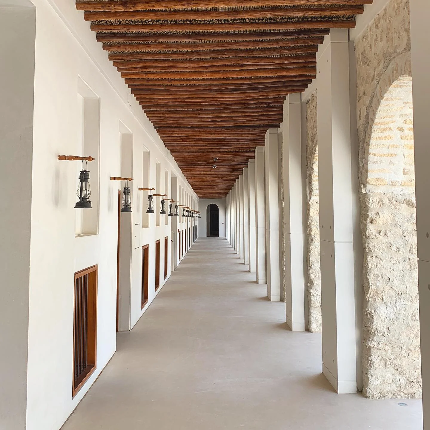 Transformed into A museum in 2018, @qasralhosn comprises of two major iconic buildings: the Inner Fort (originally constructed in 1795) and the Outer Palace (1939-45). Over the centuries, it has been home to the ruling family, the seat of government,