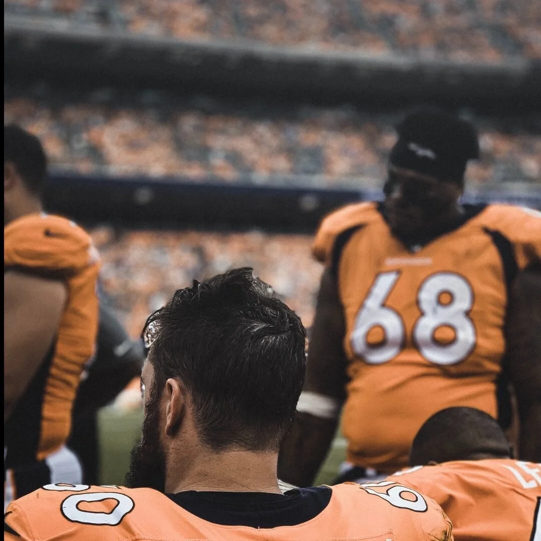 🏈 There&rsquo;s just a few weeks left of OTA&rsquo;s, and I find myself thinking about all of the work that athletes put in behind the scenes. 🏈
.
Athletes devote thousands of hours in the offseason to honing the finer points of their craft, which 