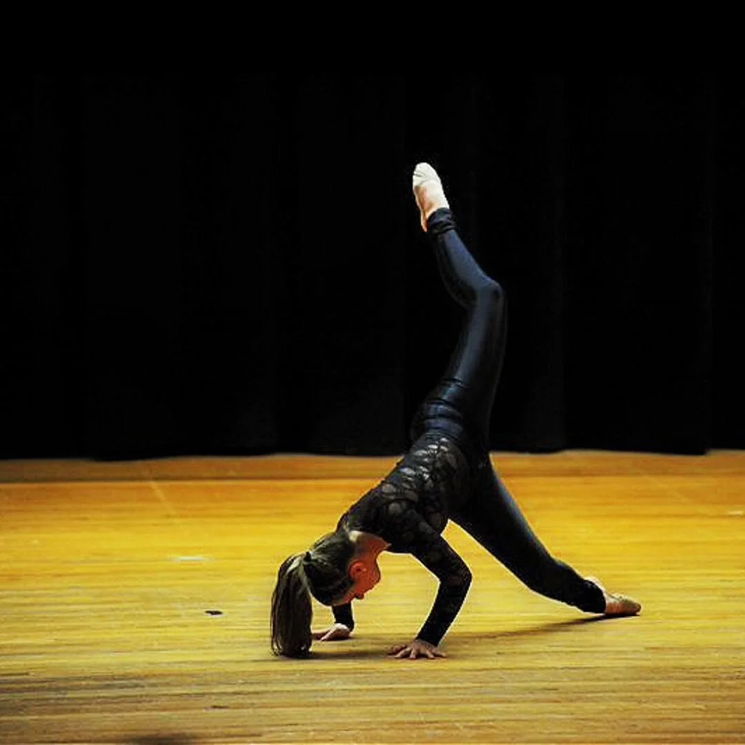 My sister danced throughout her childhood and young adult years, and I learned so much from watching her and the process of performing on stage. 
.
🩰 Dancing in one fluid routine without breaking step requires intense focus, which makes me think abo