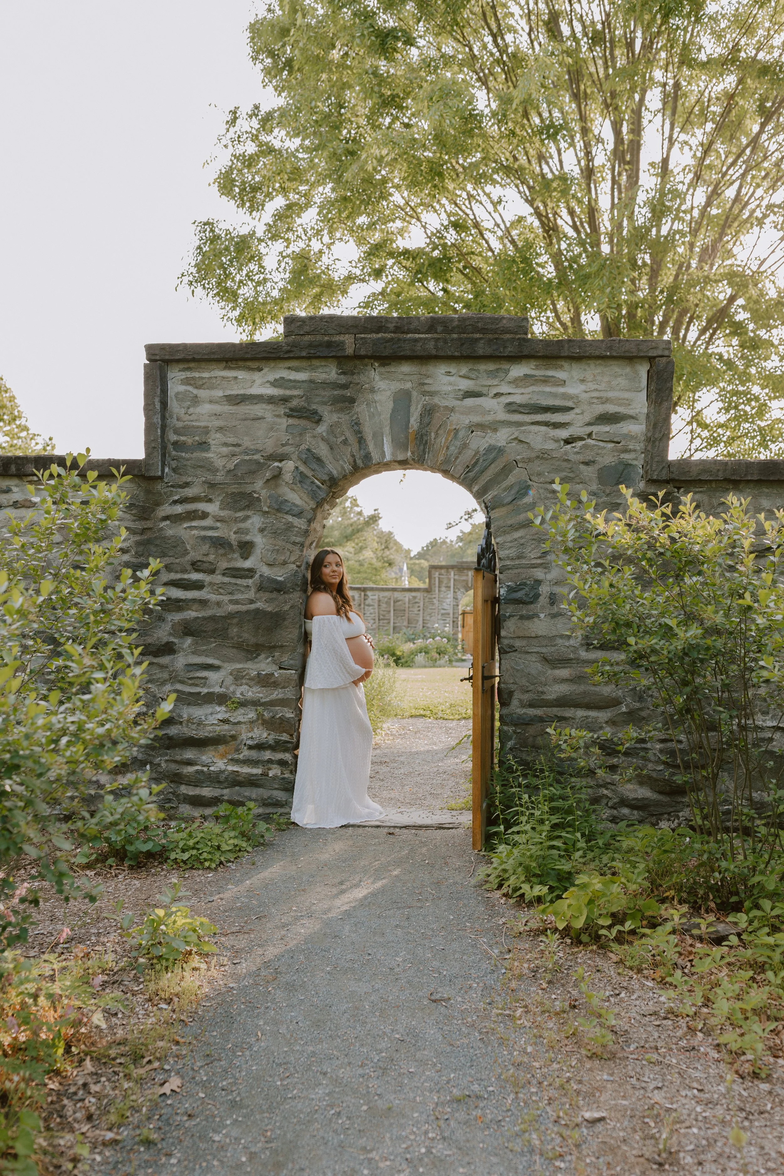 Cass - Maternity Session - 002.jpg