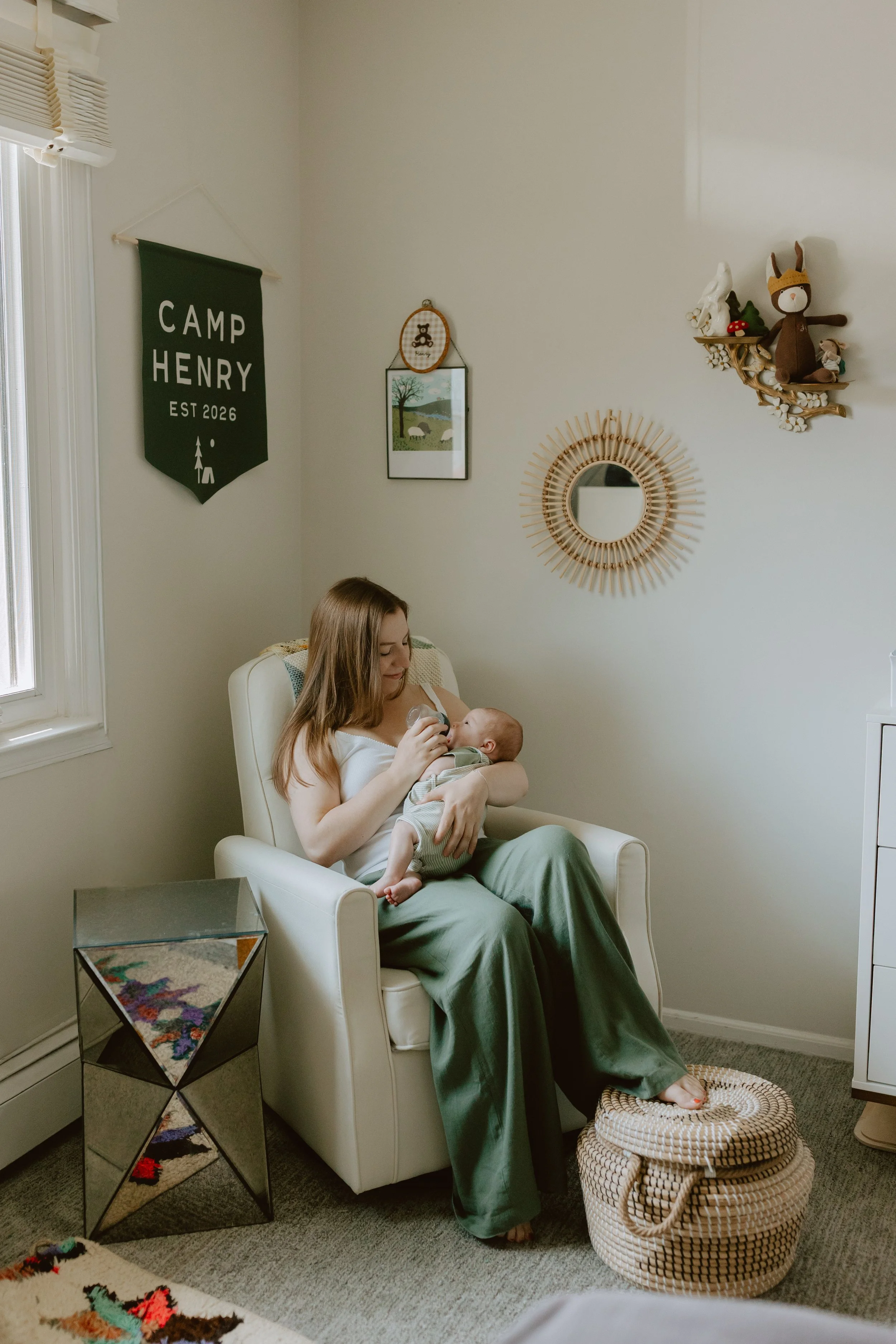 L + V - Newborn Session - 002.jpg