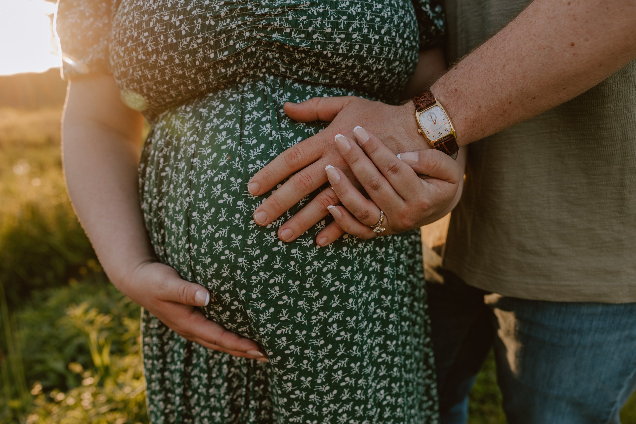 C + A - Maternity Session - 083.jpg