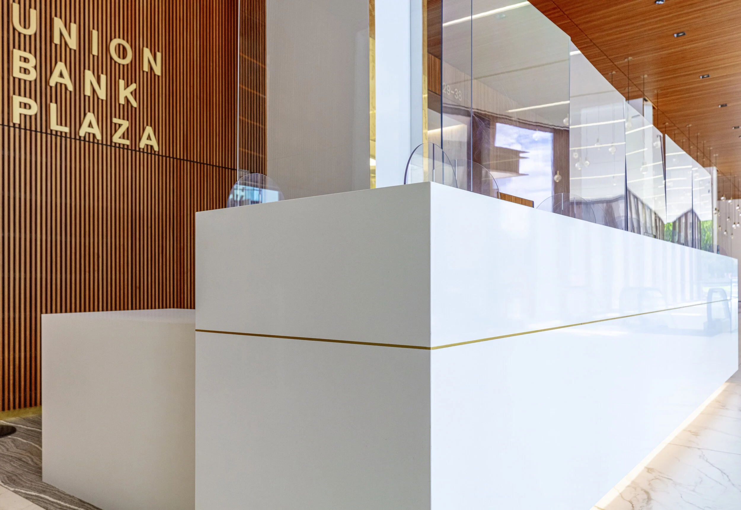 Union Bank Plaza_Scouting_3_web.jpg