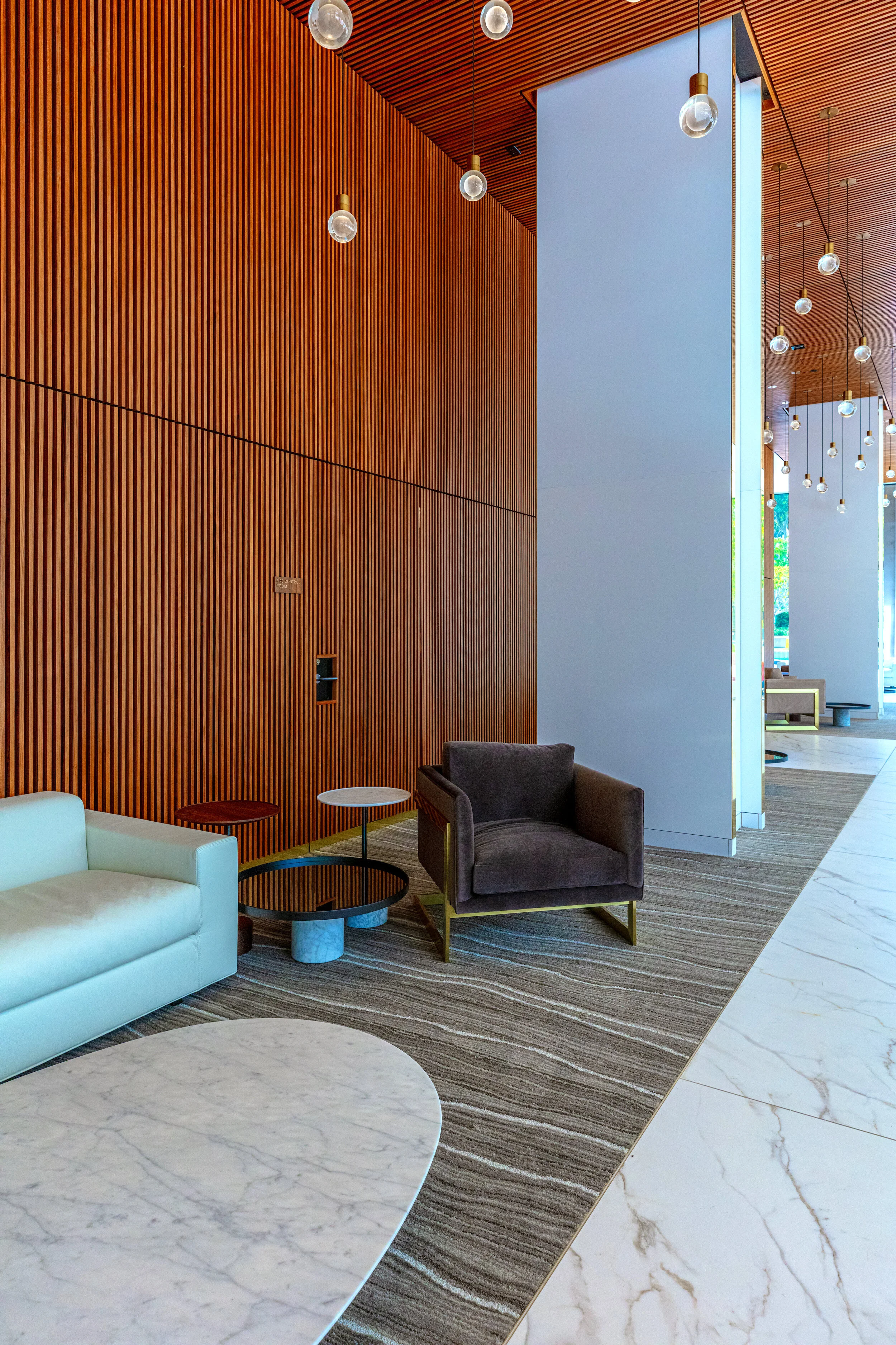 Union Bank Plaza_Scouting_5_web.jpg