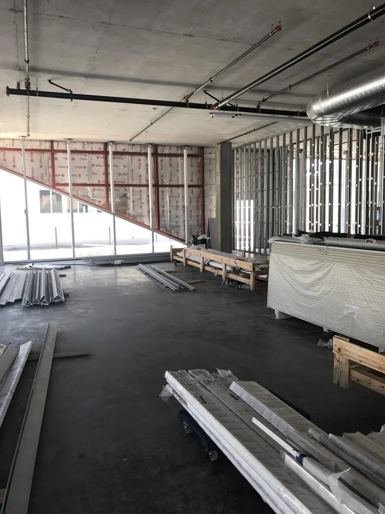 5 - BREAK ROOM (BEFORE)