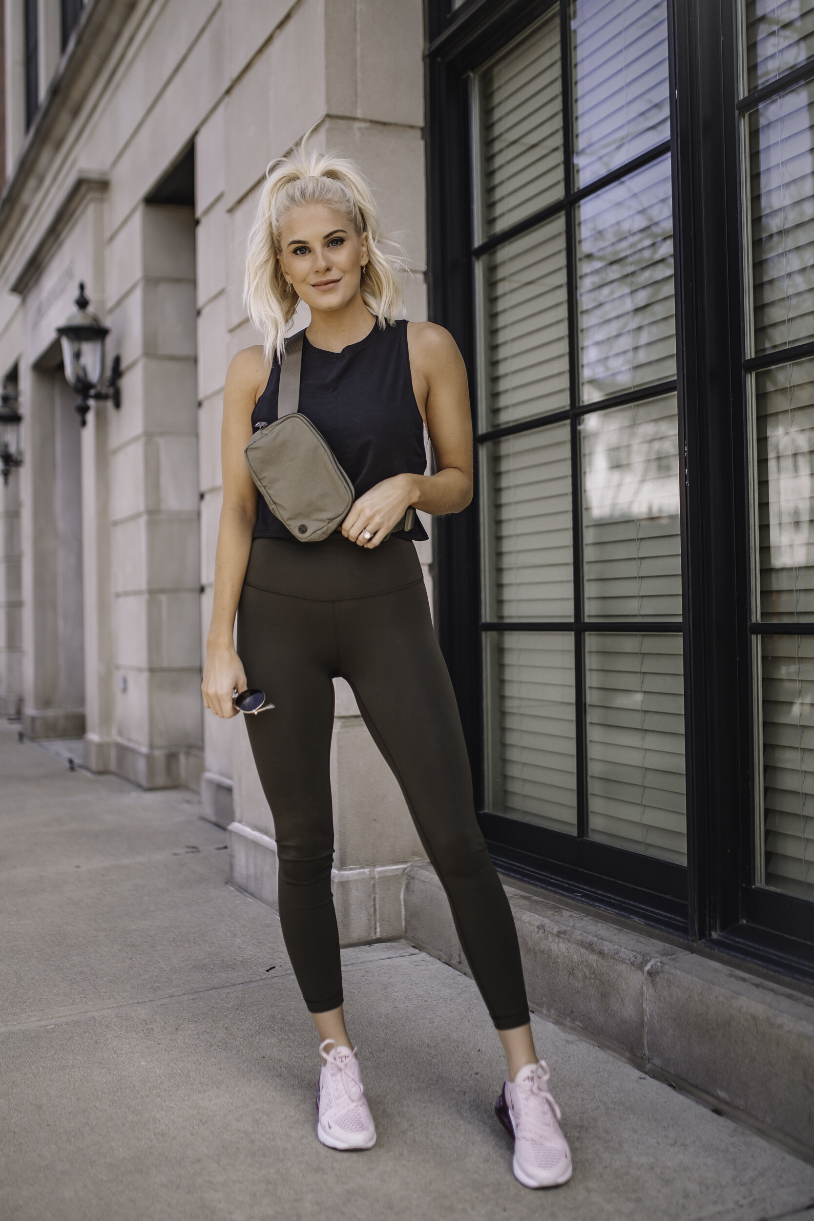 lululemon Everlux review + 10 motivational workout songs 