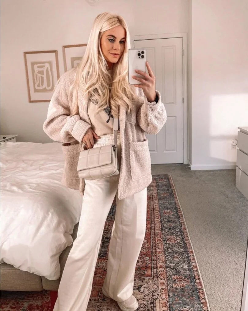 Monochromatic Winter Whites