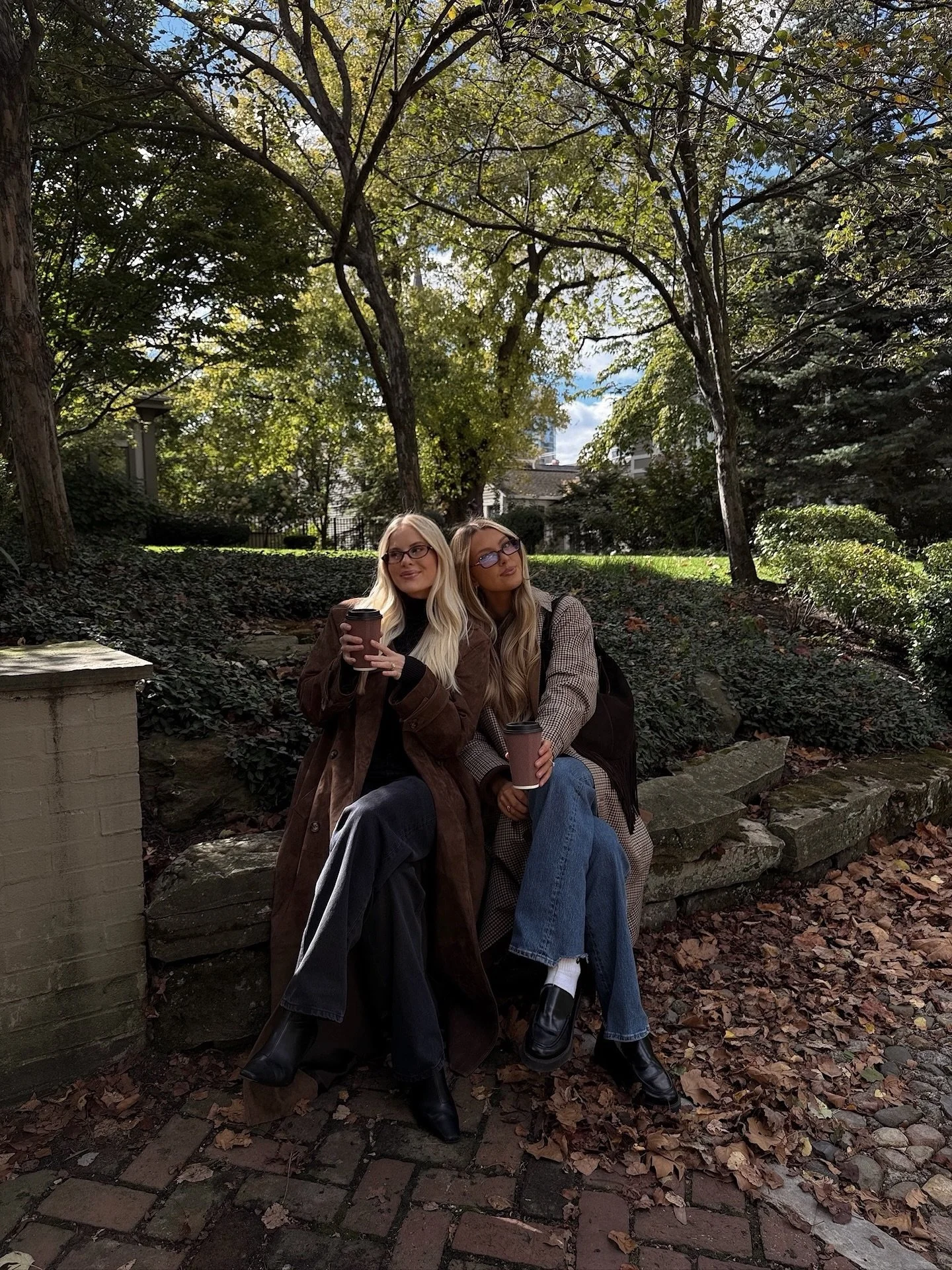 Wanna go grab coffee? 🍂🤎☕️🥐 Tag your fall coffee buddy 👯‍♀️
Are you team…?
