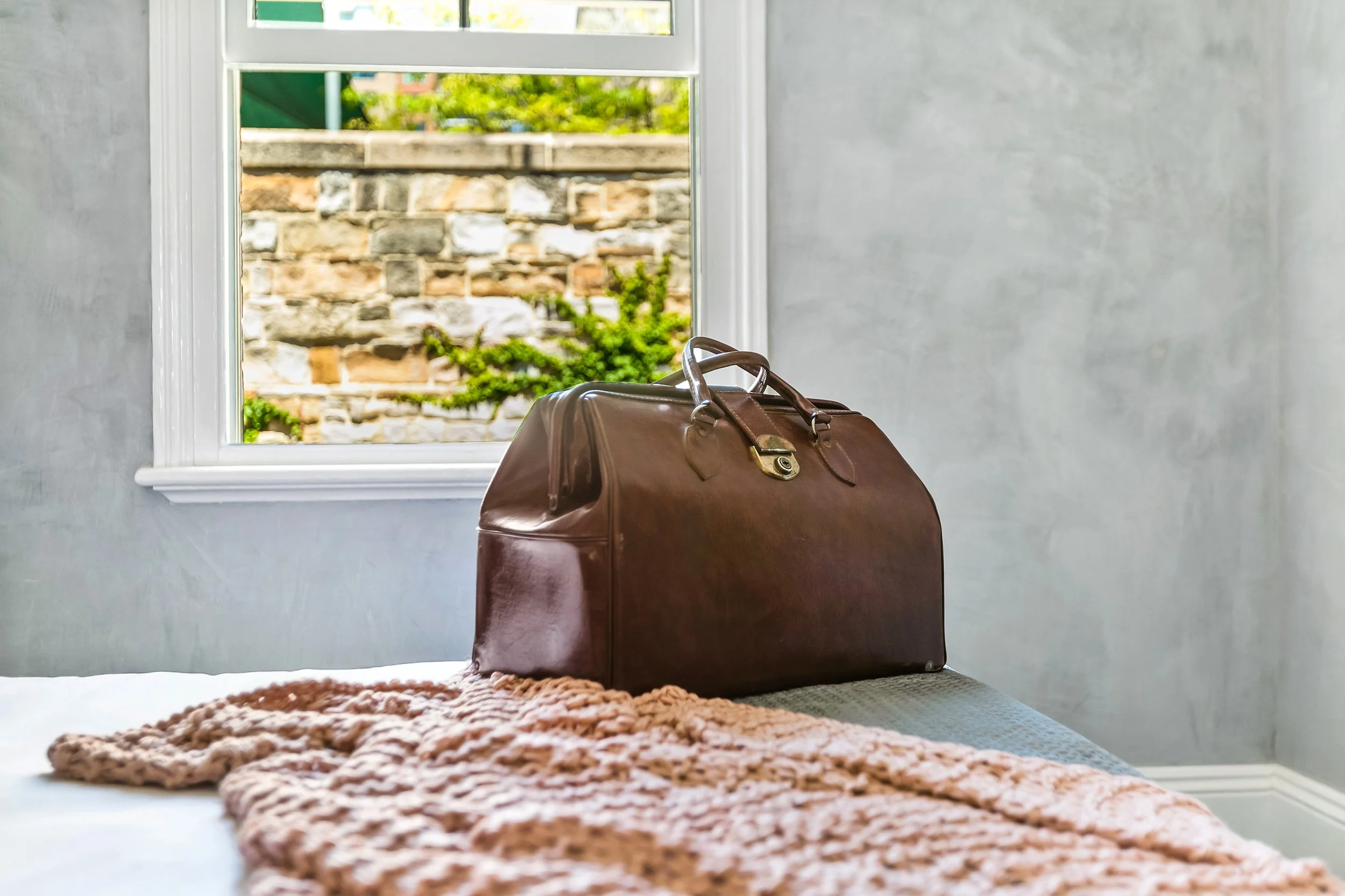 AD 2 The Terminus - Hotel Room Bag.jpg