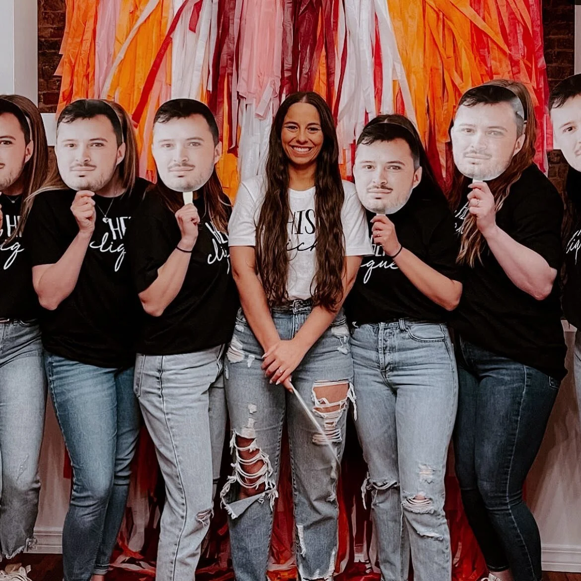 We love a last fling before the 💍 
🏠 airbnb.com/h/foxtrotshv
📧 foxtrot.shv@gmail.com.
.
.
.
.
.
#shreveport #sbc #downtownshreveport #texasstreet #shreveportmusicians #recordingstudio #music #downtownliving #explore #travel #designinspo #shrevepor