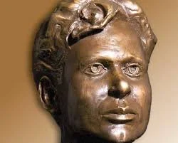 Alan Bilton to host International Dylan Thomas Prize 2025