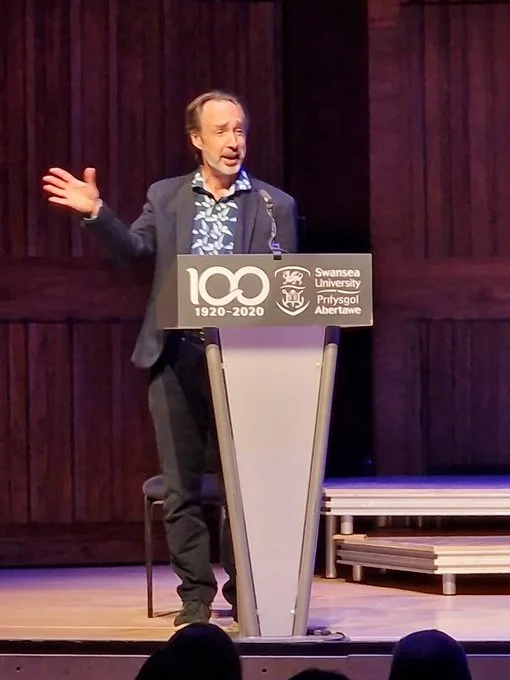 Alan Bilton to host this year’s International Dylan Thomas Prize Ceremony 2026