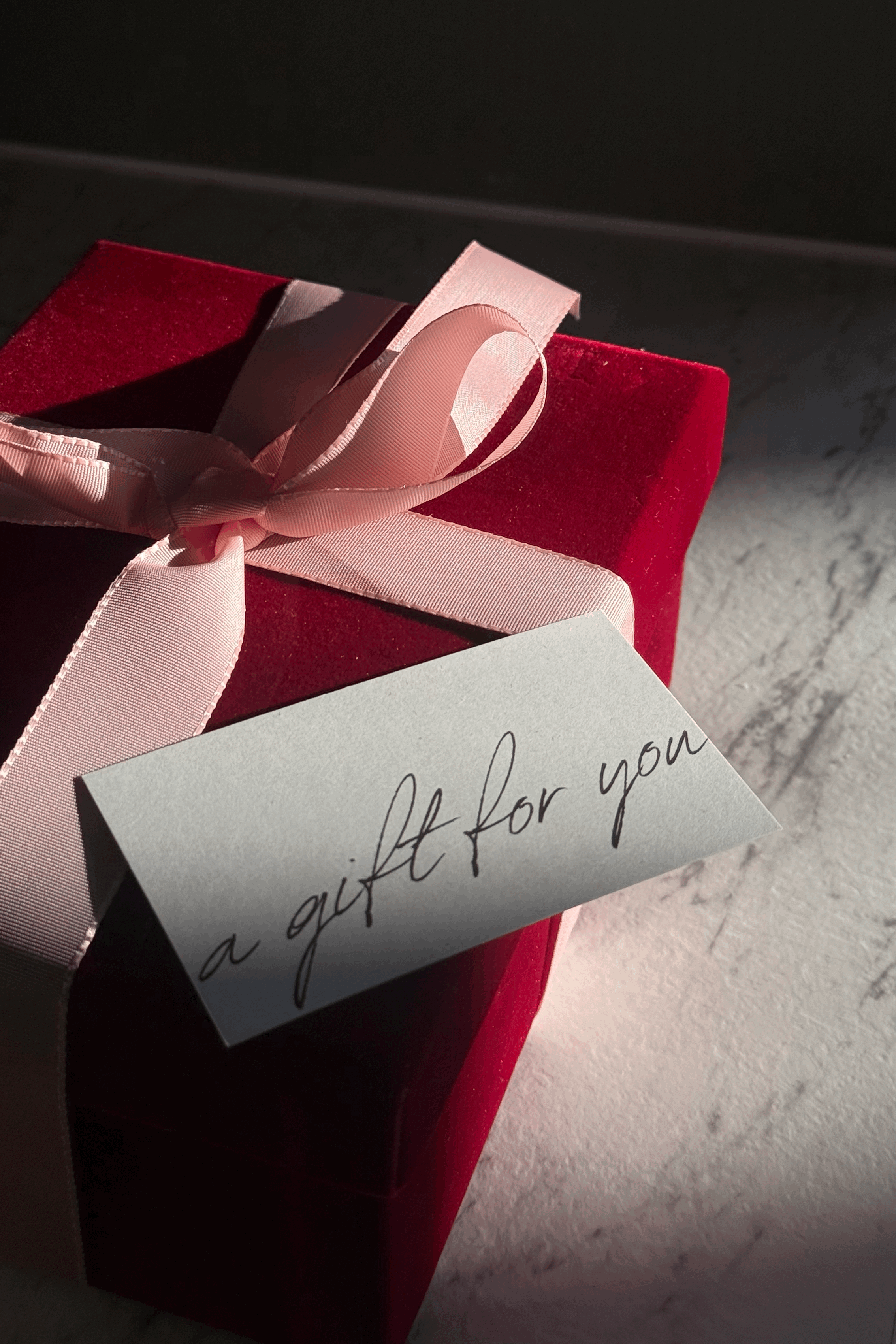 Add a Gift Box - €10