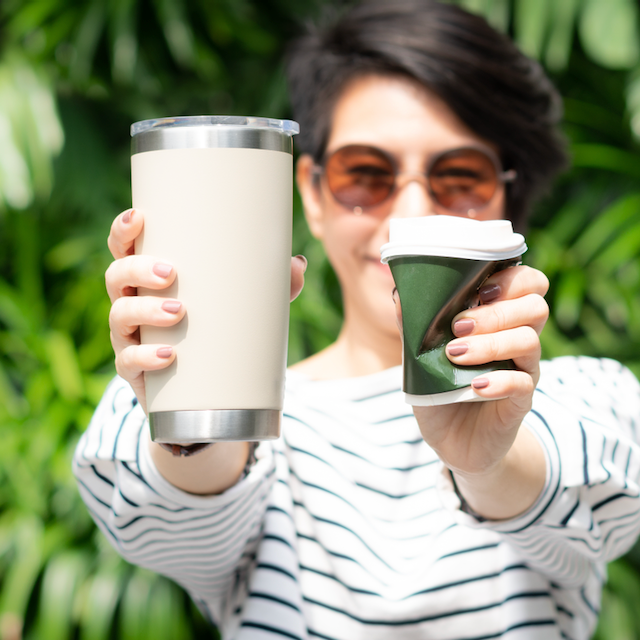 Herbruikbaar servies in kunststof bij Demuynck-Verrax