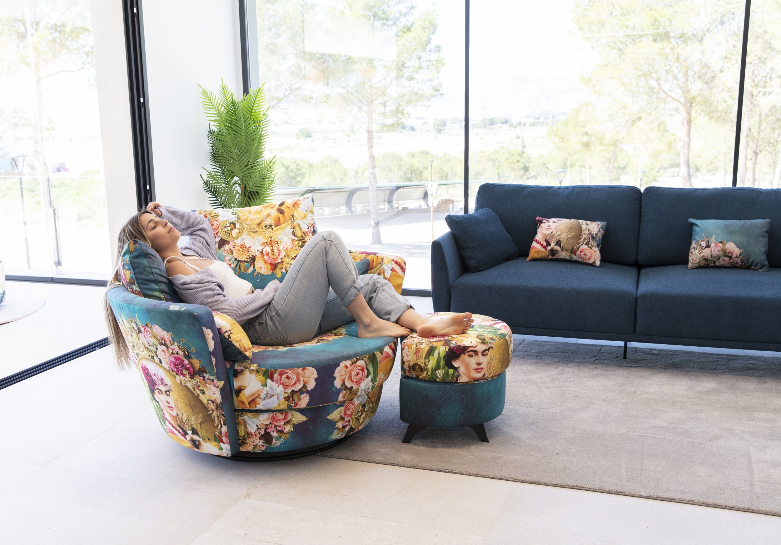 mynest-sillon-fama-2023-alta-01.jpg