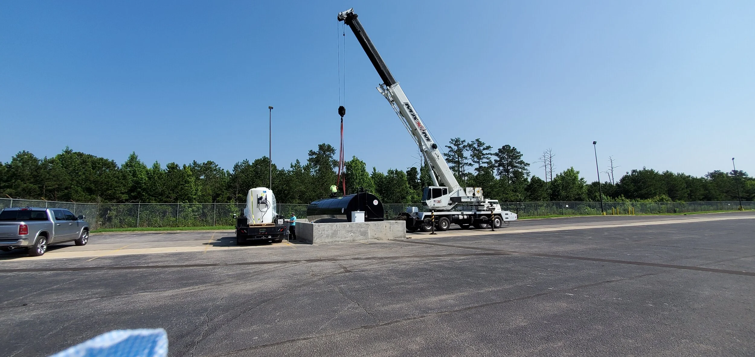 Gateway Tire Distributors — Snag Equipment & Lubrication