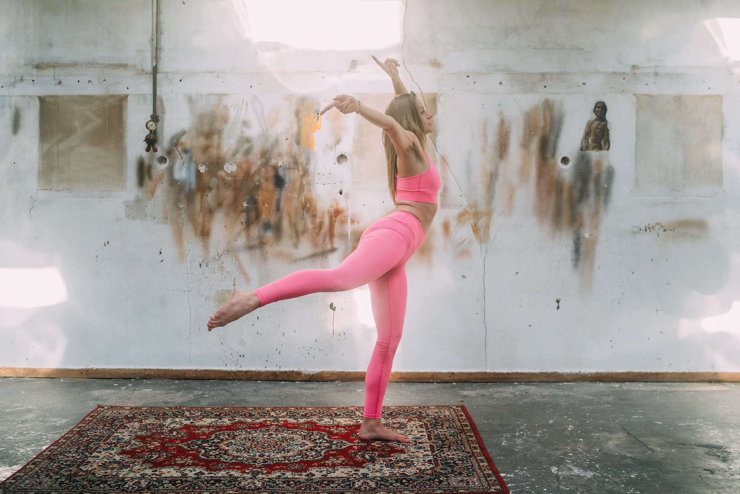 YOGAFANTASY VINYASA FLOW LEVEL 2 YOGA .jpg