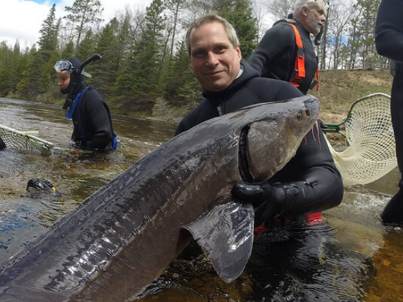 Welcome to Fishing Paradise!
