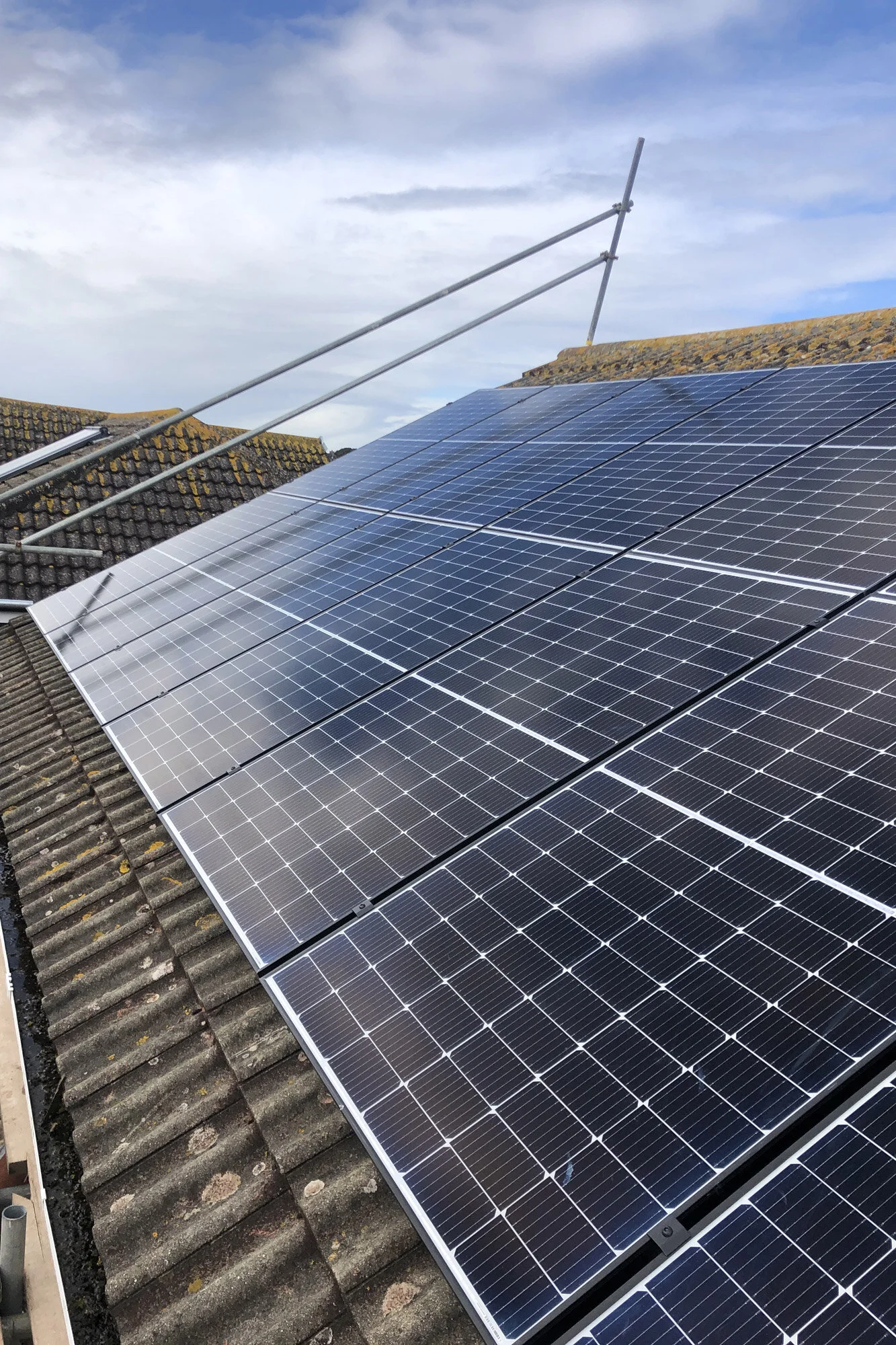 Solar panels and costsavings for a Gosport family home — Kembla