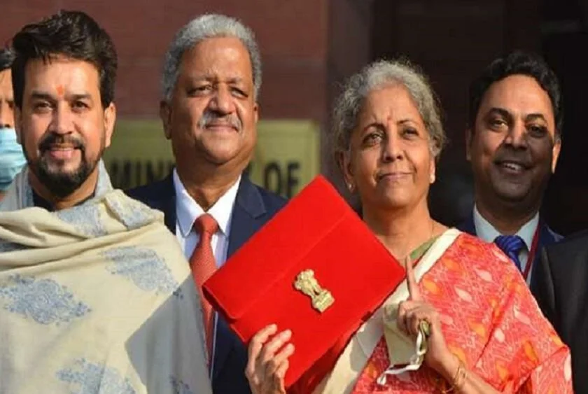nirmala-sitaraman_RauELF6oXQ.jpg