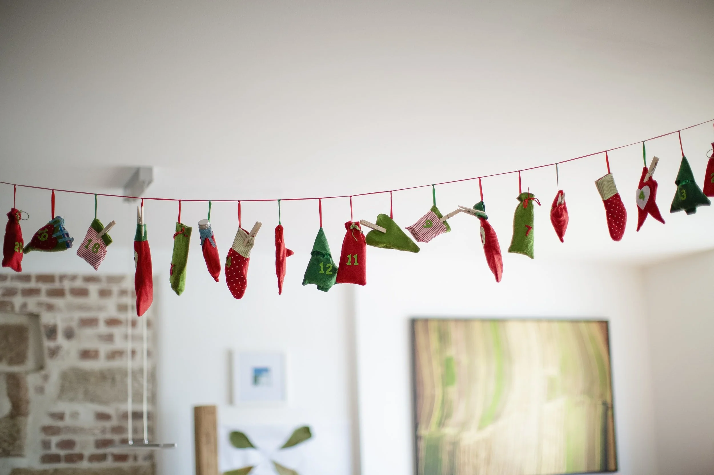 20 Christmas Family Traditions — Midori Eyed Mama