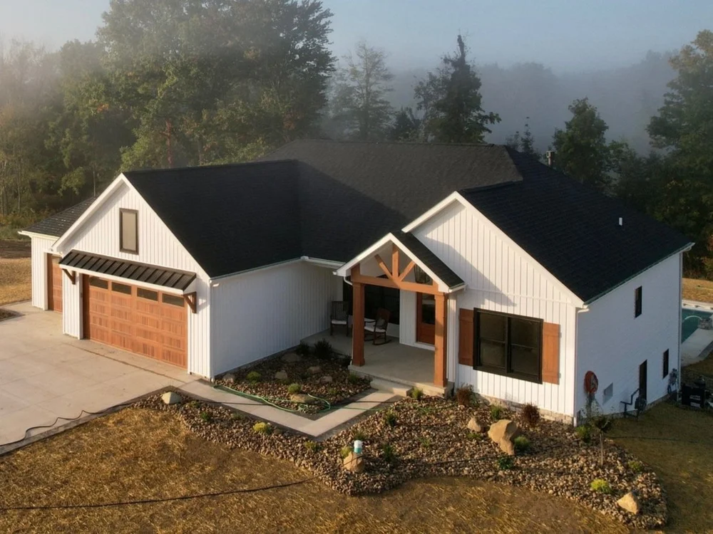 Helen Scott Custom Builders Fall 2022 —2021 Parade of Homes Portage