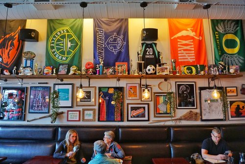 Minnesota's first bar dedicated to women's sports now has a home