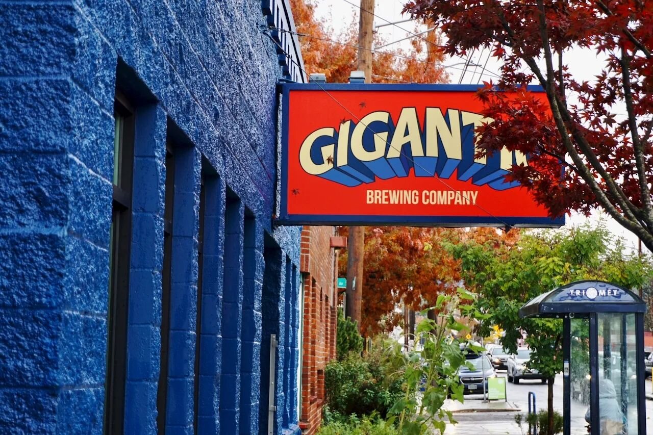 Thanks for giving us the new @giganticbrewing Hawthorne Pub &amp; Portrait Room. The brewery's third location and first kitchen features drinking foods from @giganticbenlove and Van's adventures across the world. 

Check out the full preview and food